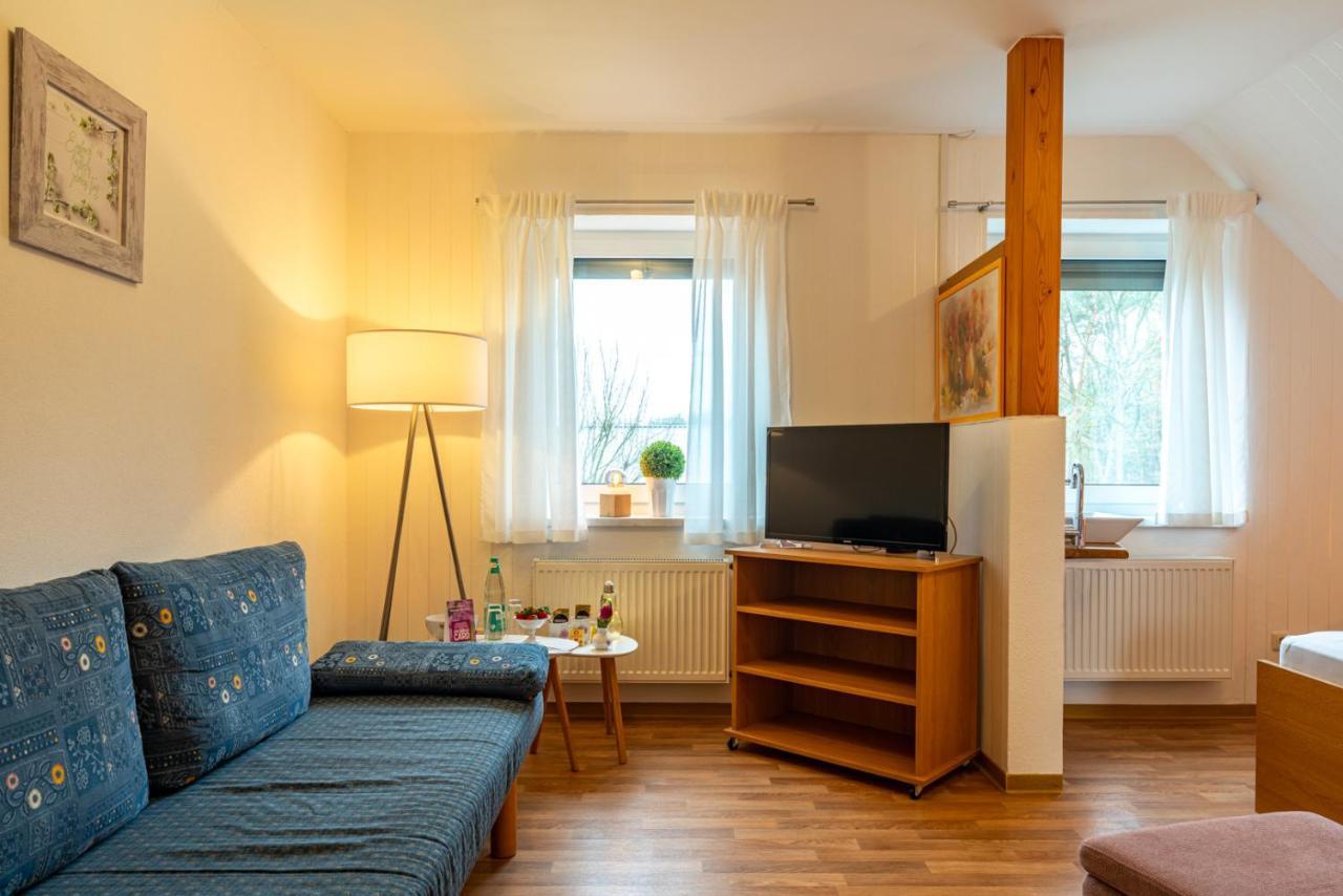 Heidetraum Pension & Ferienwohnung Arndt Bispingen Exterior foto