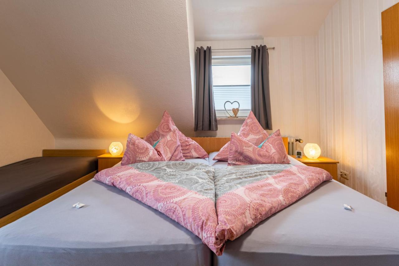 Heidetraum Pension & Ferienwohnung Arndt Bispingen Exterior foto
